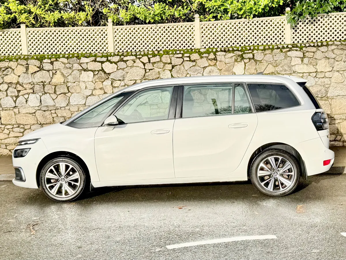 Citroen C4 2018!!! 7 SEATER PANROOF!!! - Image 3