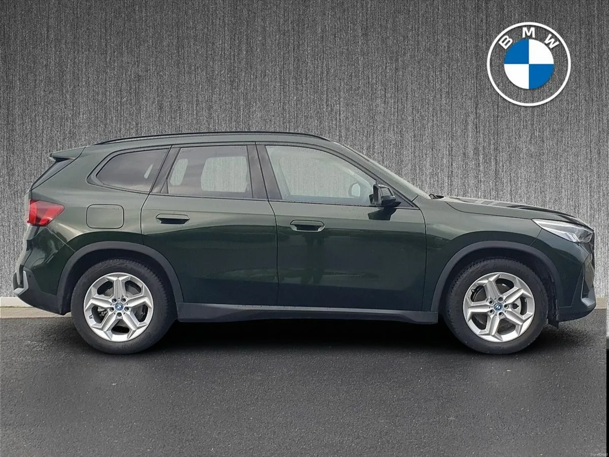 BMW iX1 eDrive20 Sport - Image 3