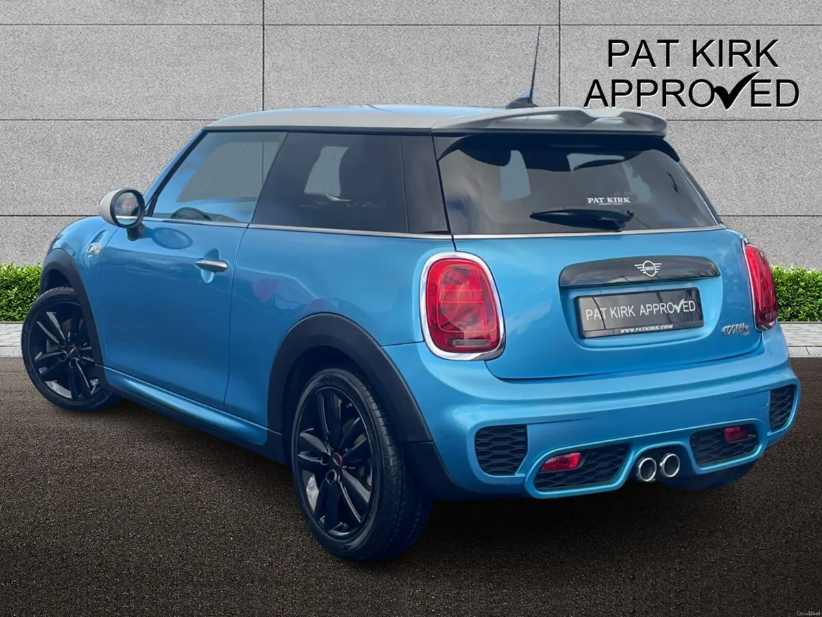 MINI HATCHBACK Cooper S - Image 2
