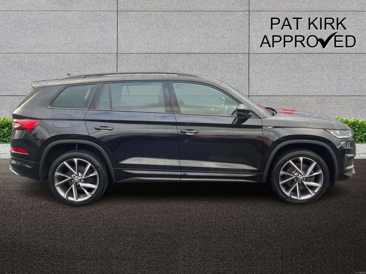 Skoda KODIAQ Diesel Estate Sport Line - Image 3