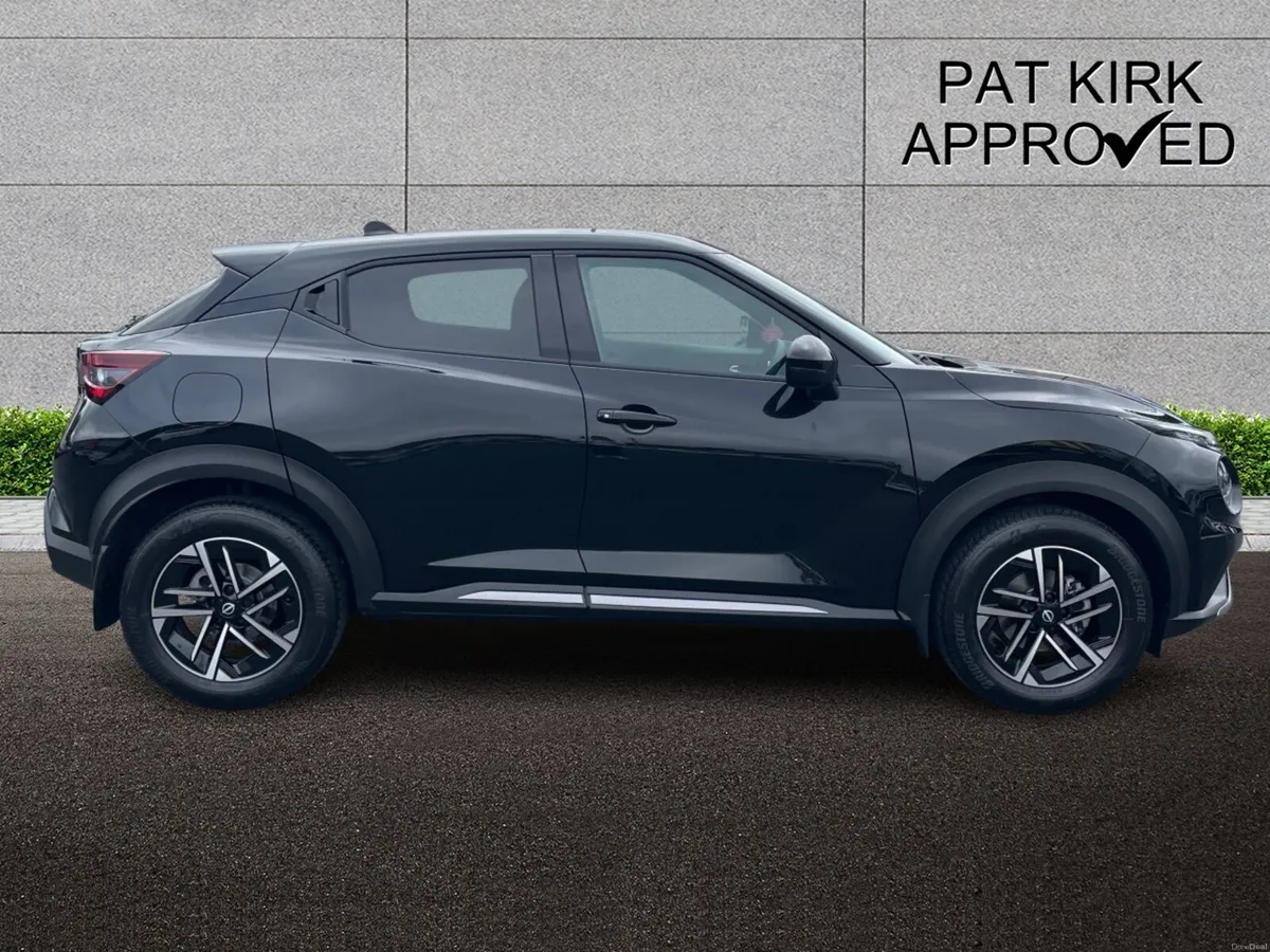 Nissan Juke Hatchback N-Connecta - Image 3