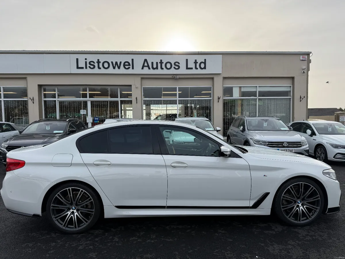 192 BMW 523D M-SPORT 2.0D 190BHP  SALOON AUTO - Image 1