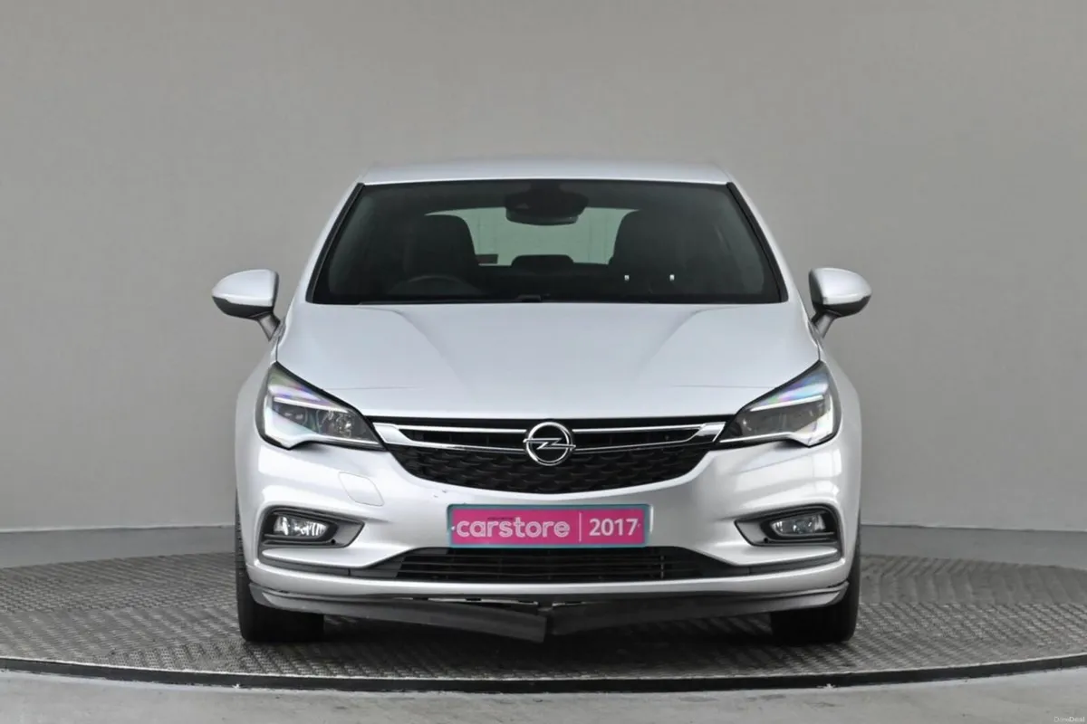 Opel Astra 1.6CDTi 110BHP +SRI - Image 3