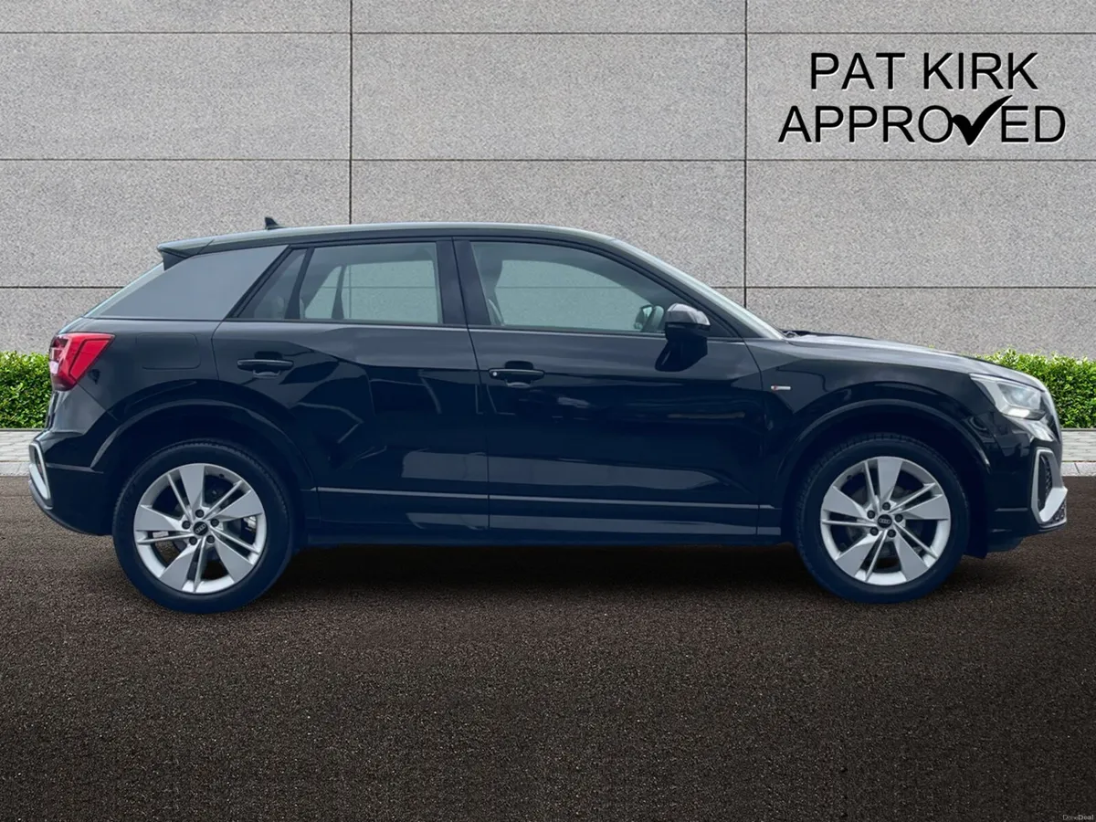 Audi Q2 Estate S Line - Image 3