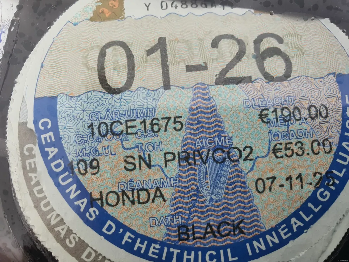 Honda Civic 2010 - Image 2