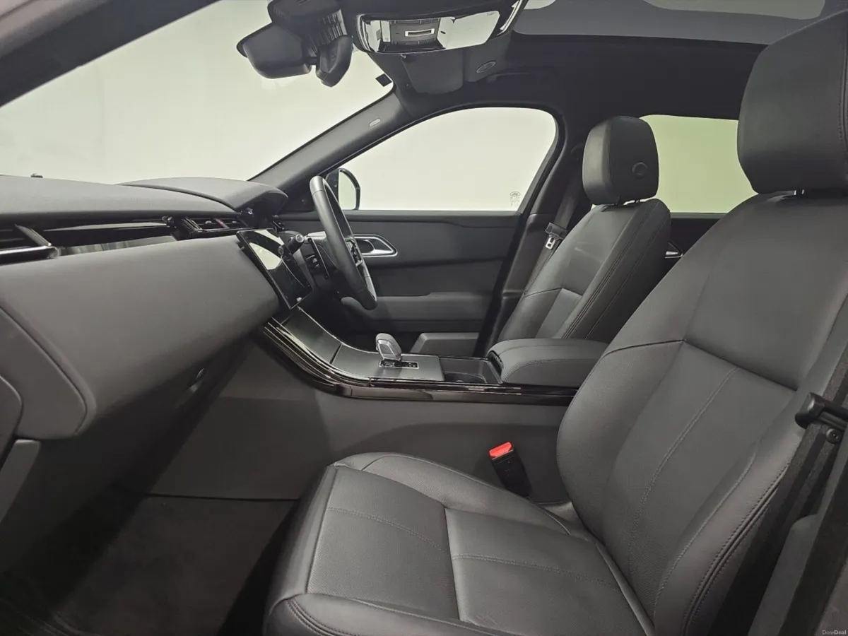 Land Rover Range Rover Velar Diesel Estate Dynamic - Image 3