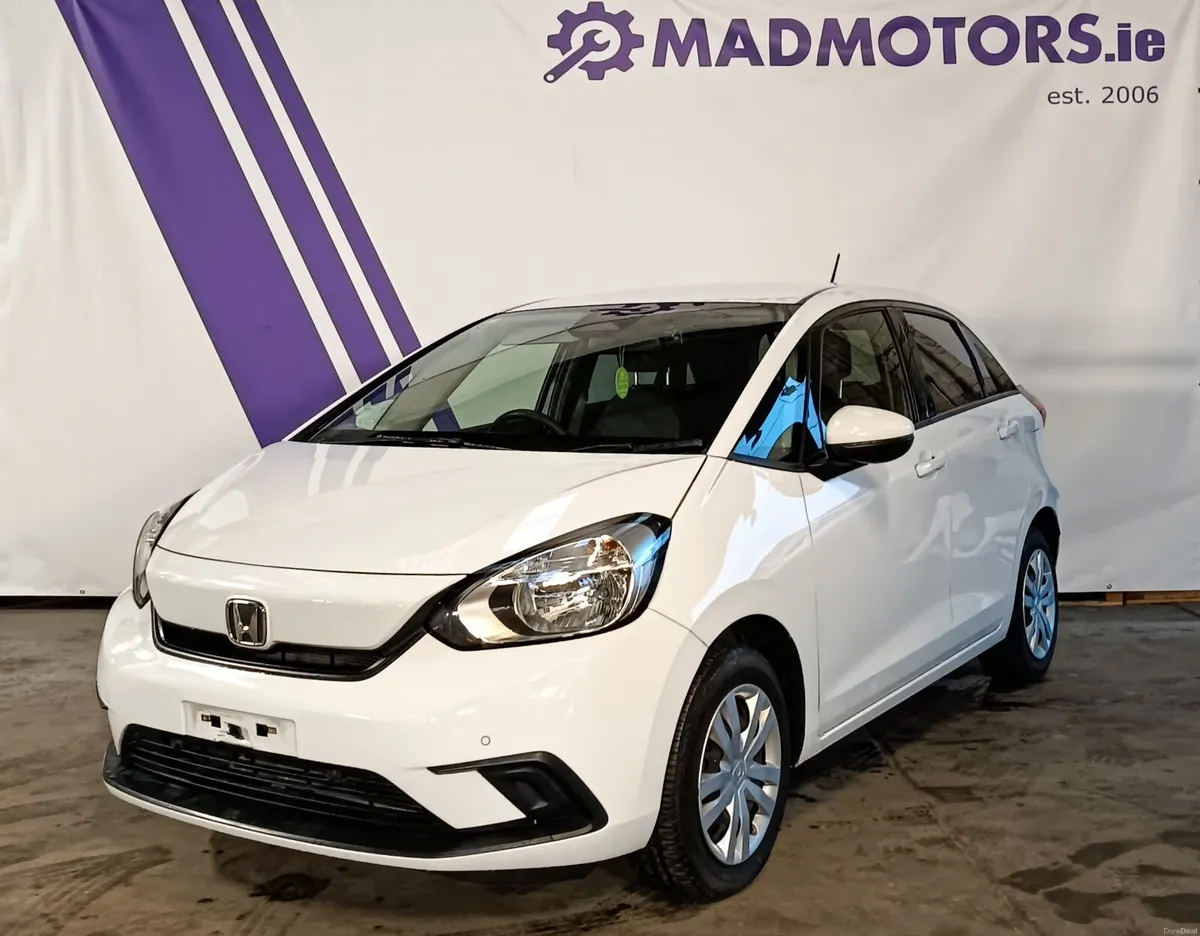 201 Honda Fit GR1 1.3 Petrol Automatic - Image 3