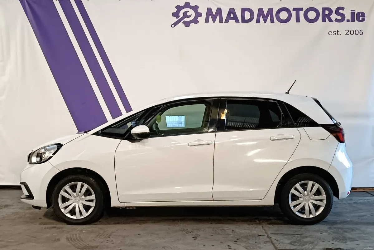 201 Honda Fit GR1 1.3 Petrol Automatic - Image 4