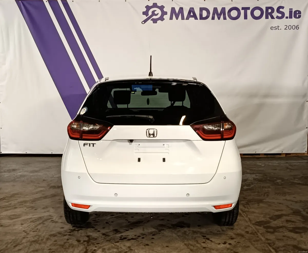 (2yr Warranty) 201 Honda Fit GR1 1.3 Petrol Auto - Image 6