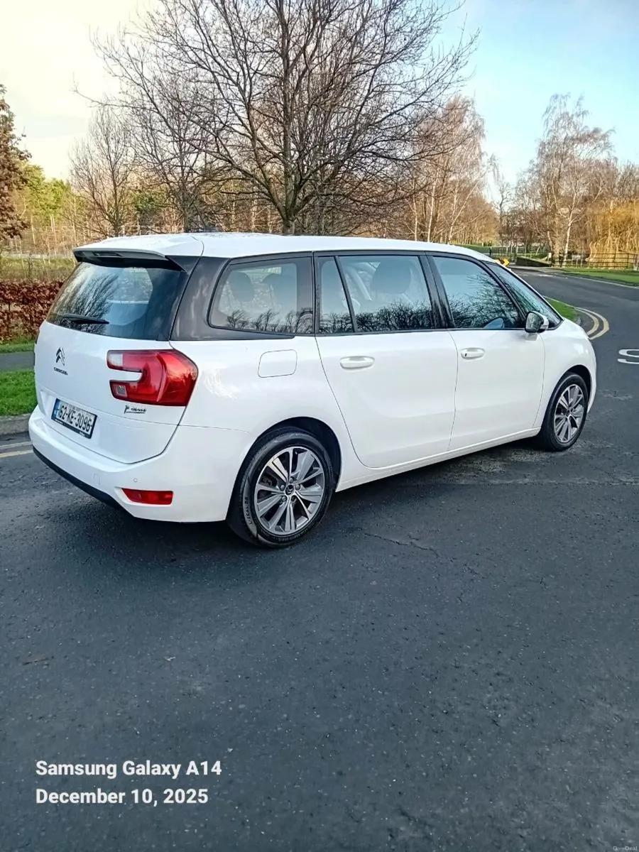 CITROEN C4  7 SEATER 2016 - Image 2