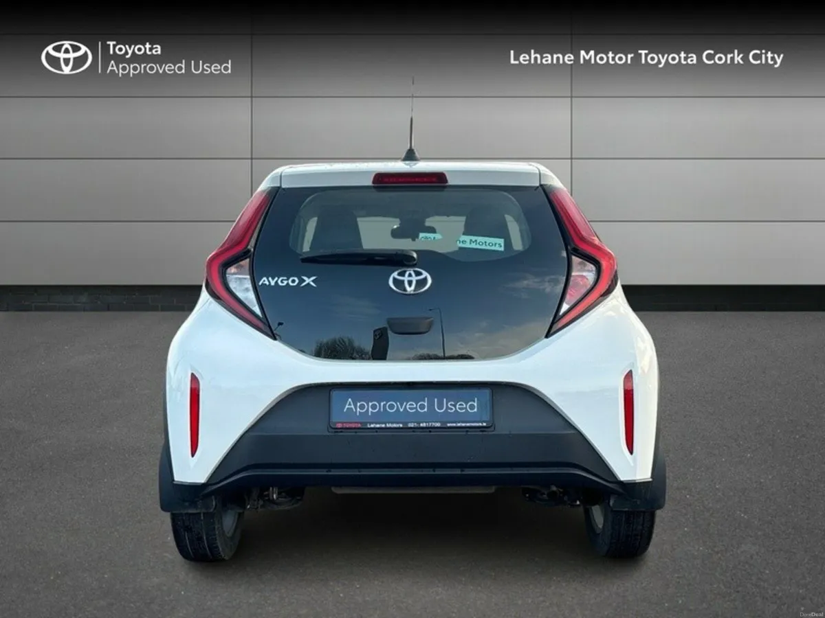 Toyota Aygo 1.0 - Image 4