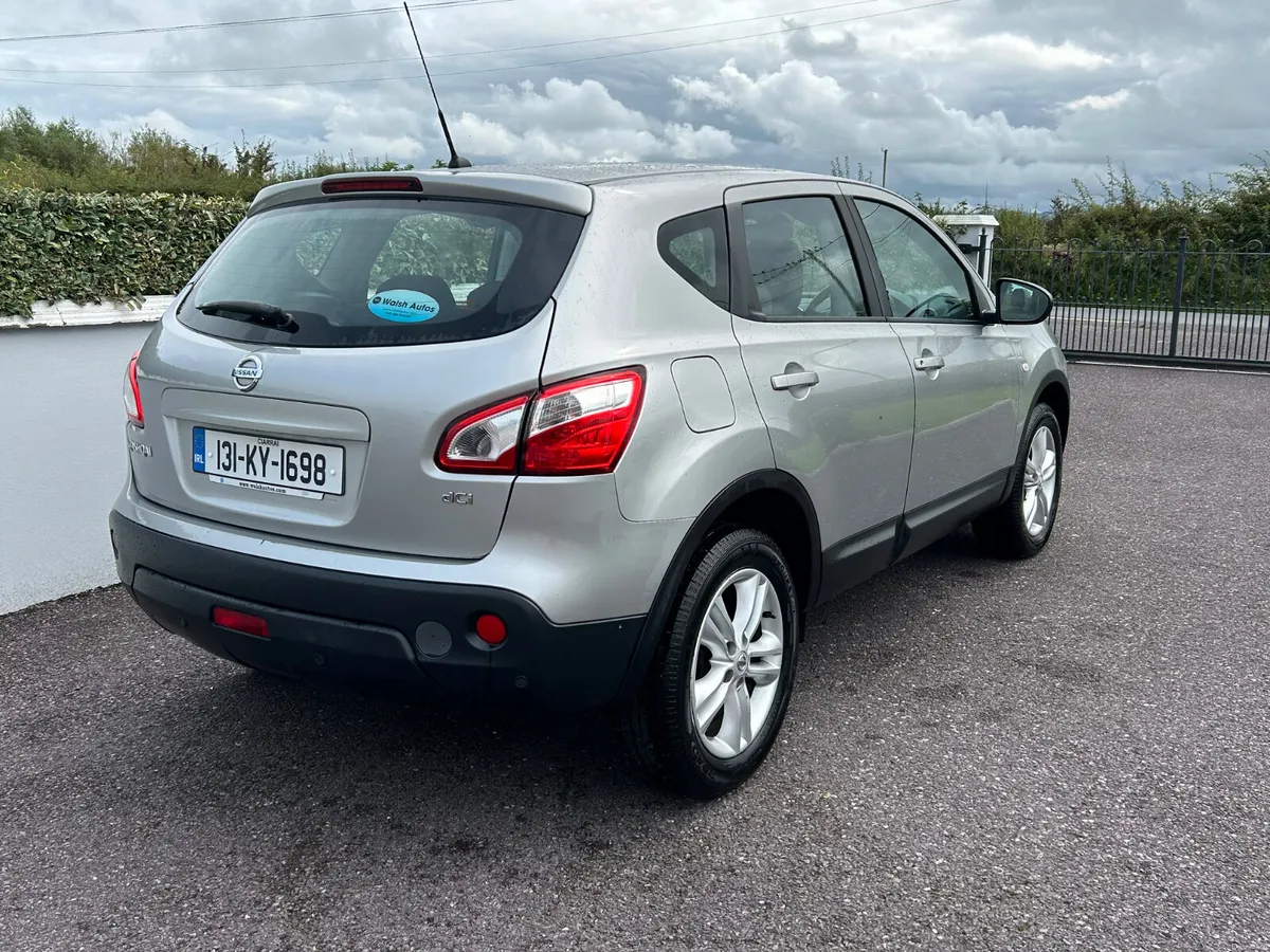 Nissan Qashqai 2013 low miles - Image 4