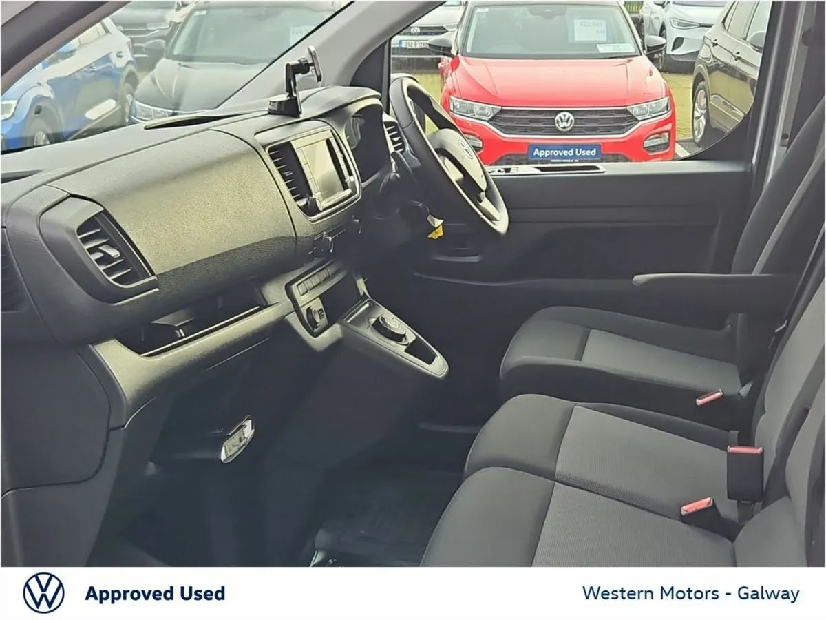 Toyota Proace  2.0(140) GX LWB,Automatic,New DOE,P - Image 4