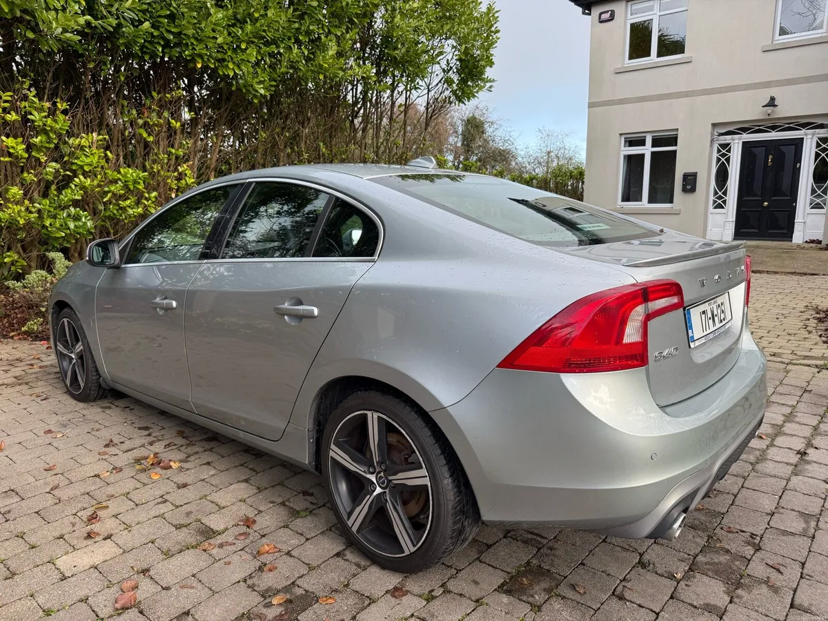 2017 Volvo S60 R Design 2.0 Diesel - Image 5