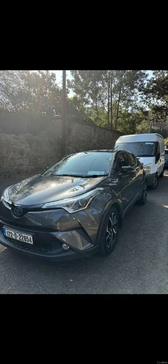 2017 Toyota C-hr - Image 1