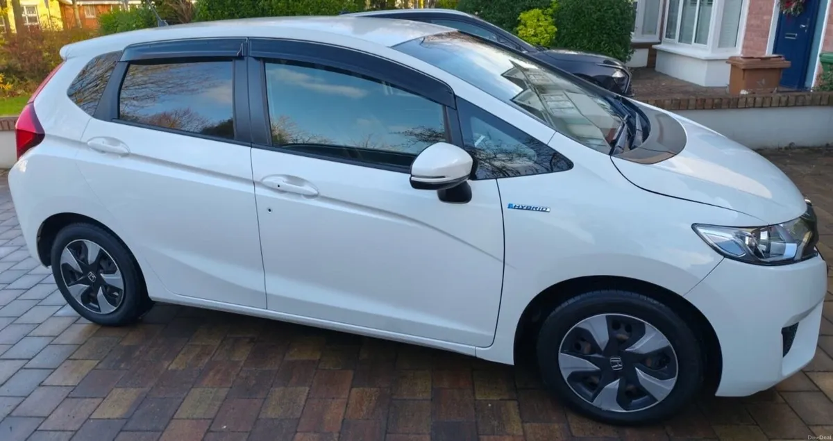 Honda Fit 2017 Petrol Hybrid - Image 3