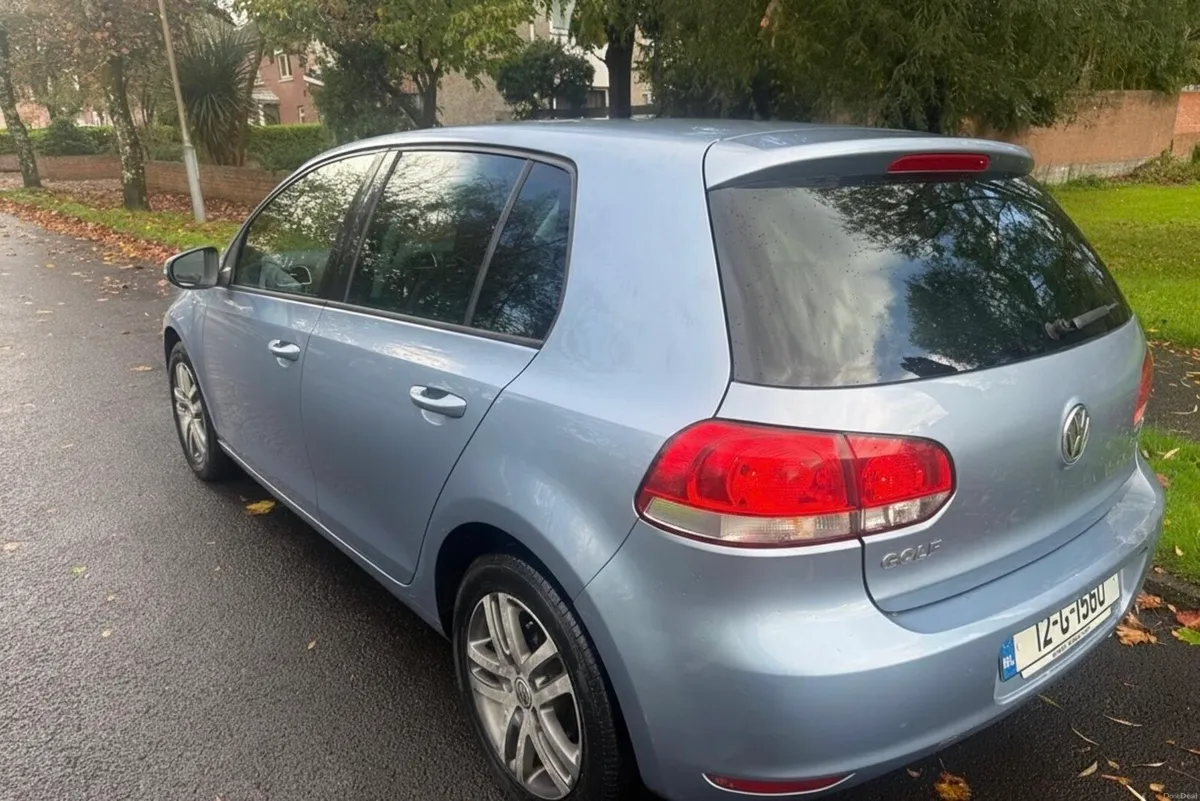 2012 Volkswagen Golf Trendline Diesel - Image 2