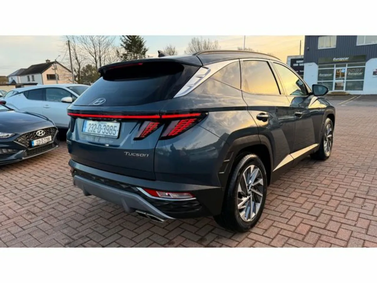 Hyundai Tucson ix35 Executive Plus 5DR - Image 4