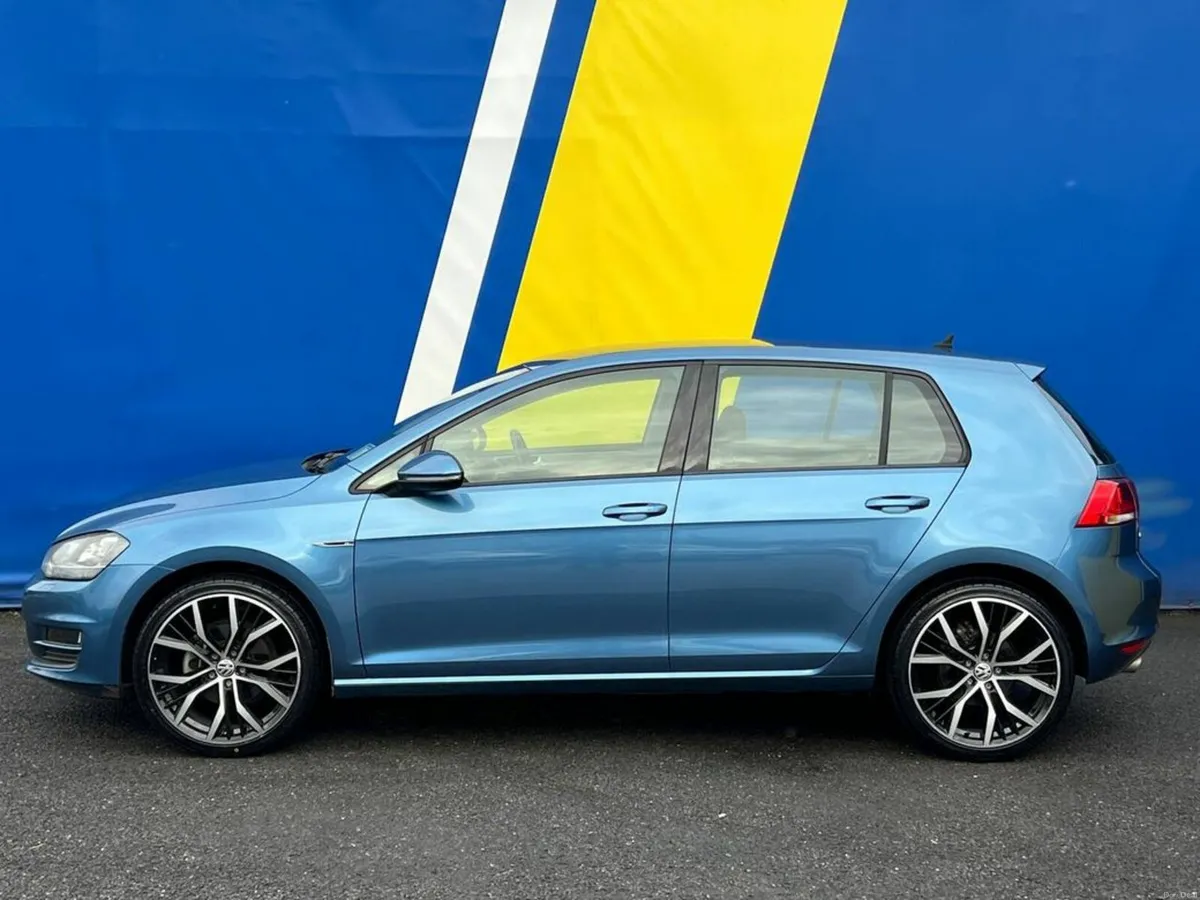 Volkswagen Golf R-LINE PACK 1.2 TSI // LOW MILEAGE - Image 3