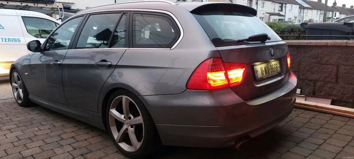 2011 BMW 318D - Image 4