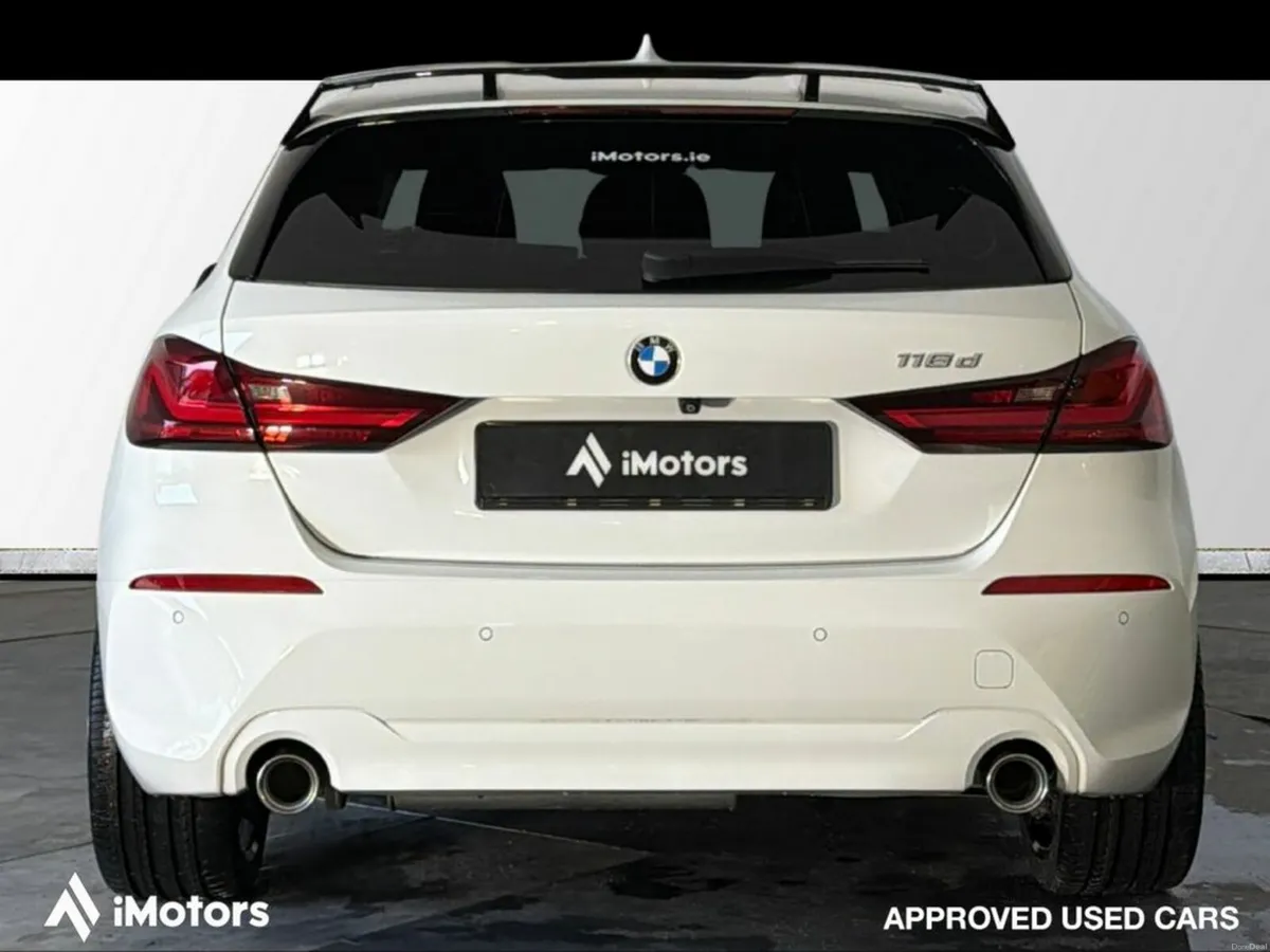 BMW 1-Series M-PERFORMANCE STYLING - Image 4