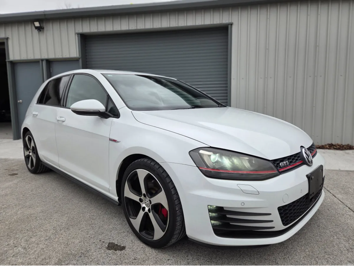 Volkswagen Golf GTI AUTO - Image 1
