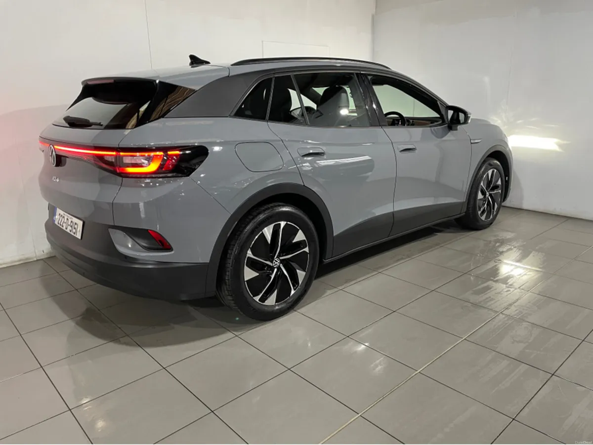 Volkswagen ID.4 PRO LIFE 77KWH 204BHP PROPER BATTE - Image 4