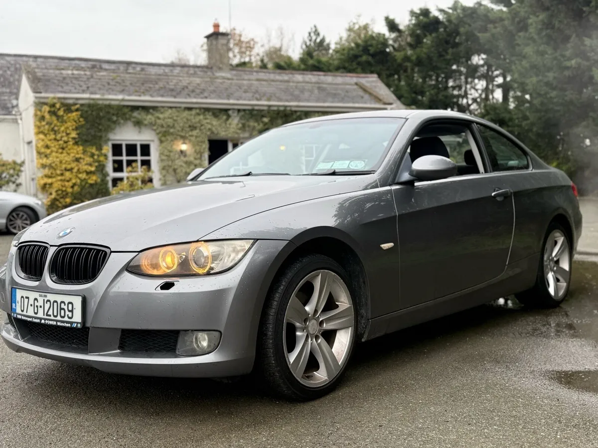 BMW E92 EXCELLENT CONDITION & FRESH NCT - Image 4