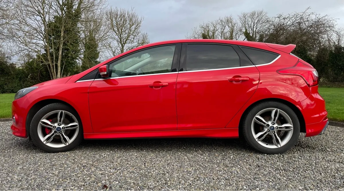 Ford Focus - Image 3