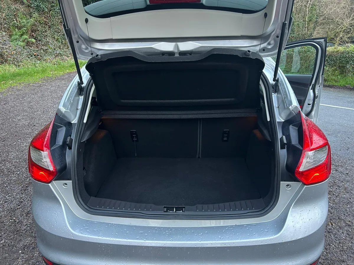 Ford Focus 1.6L TDCI Zetec-S 2014 - Image 4