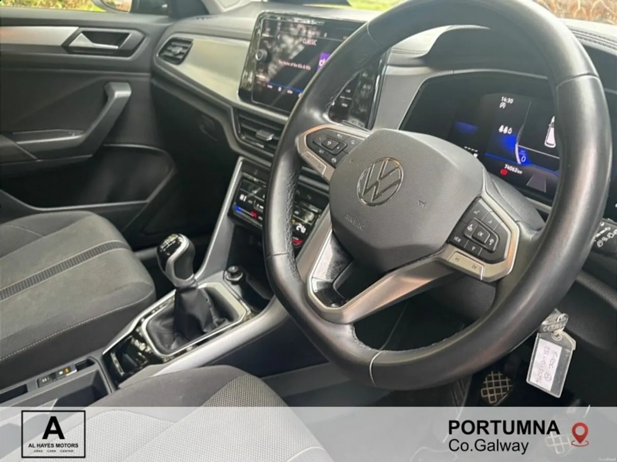Volkswagen T-Roc LIFE 1.0 TSI 110BHP *SPECIAL OFFE - Image 2