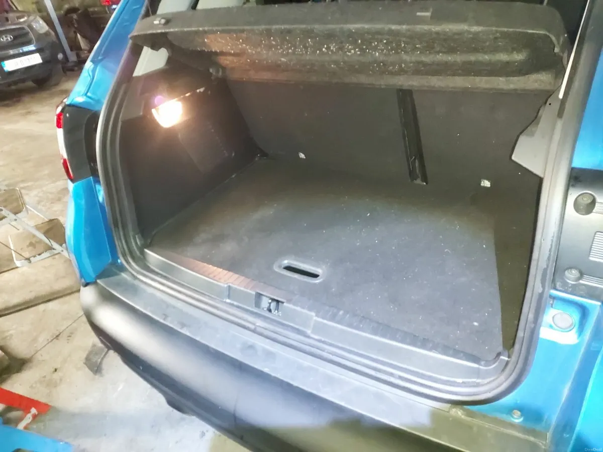 Renault Captur 2016 - Image 2