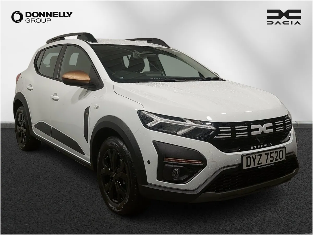 Dacia Sandero Stepway Hatchback Extreme - Image 1