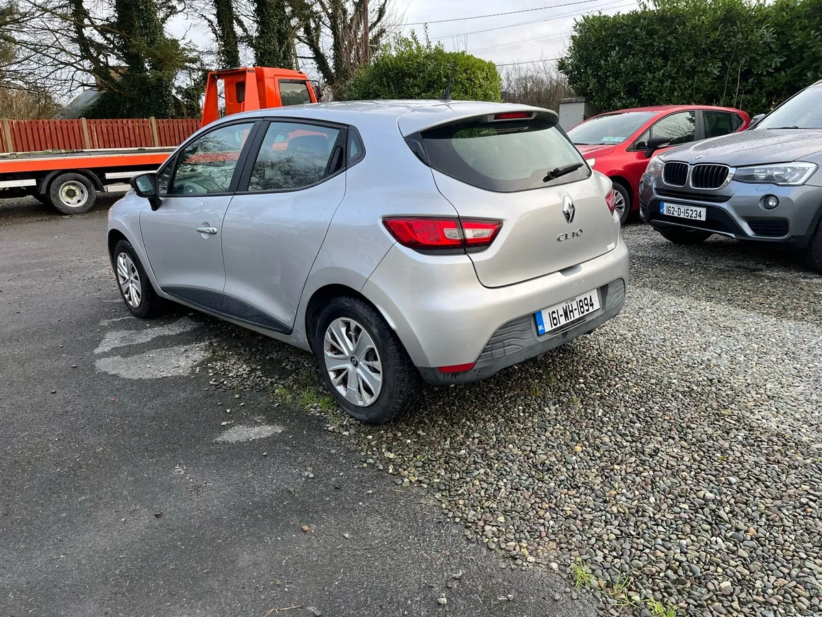 Renault Clio 1.2 161 tax and nct - Image 4