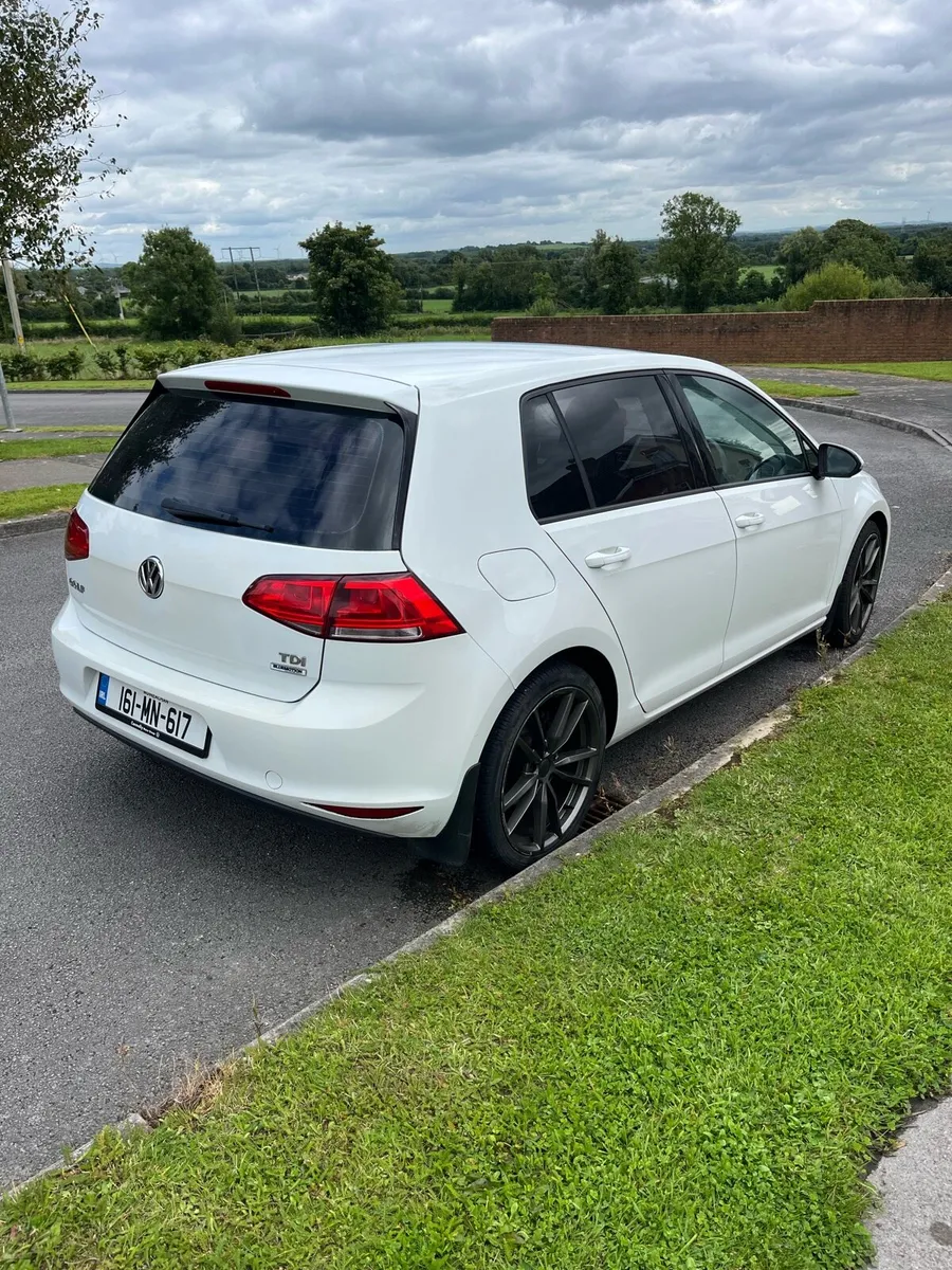 Volkswagen Golf - Image 3