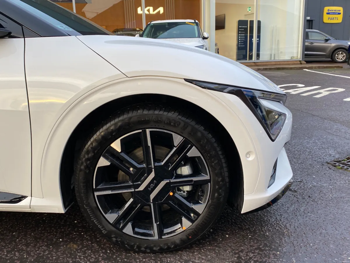 Kia EV6 Gt-Line 84kWh 582km range - Image 3