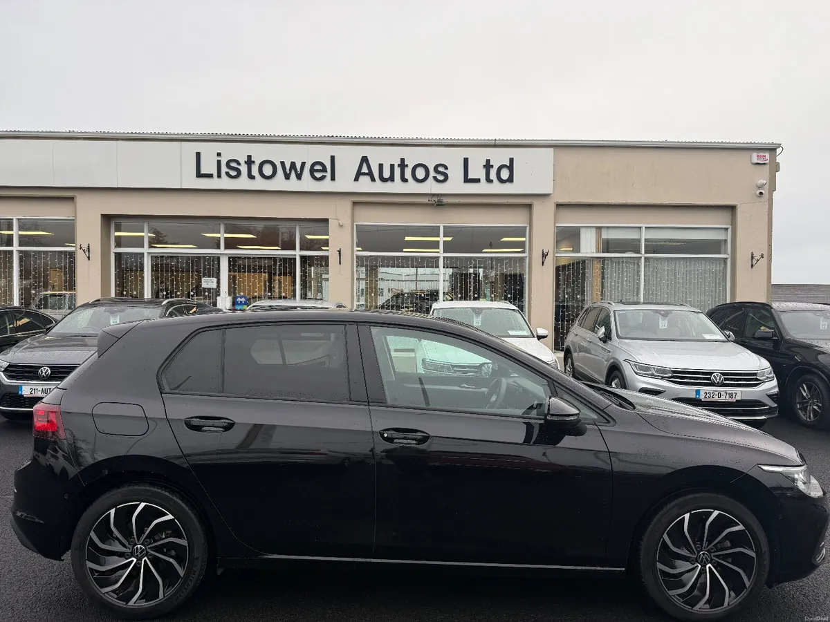 221 VW GOLF 2.0TDI 150BHP ACTIVE ADVANCED  AUTO - Image 1