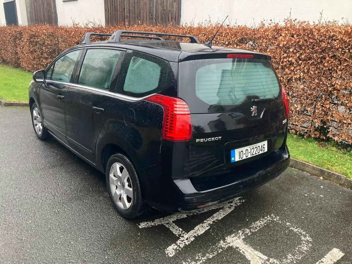 Peugeot 5008 2010 Automatic 7-Seater - Image 3