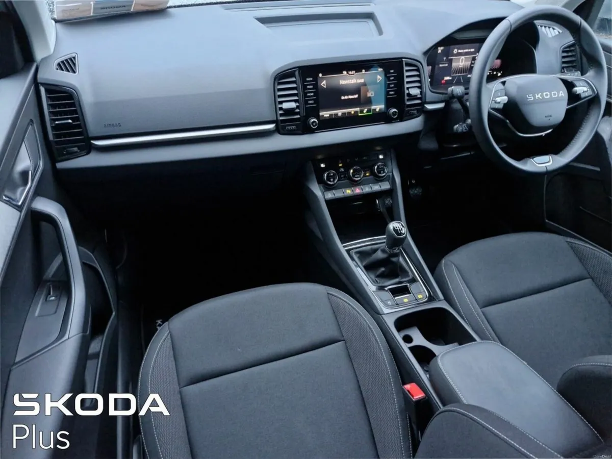 Skoda Karoq SELECTION 2.0TDI 115HP - Image 4