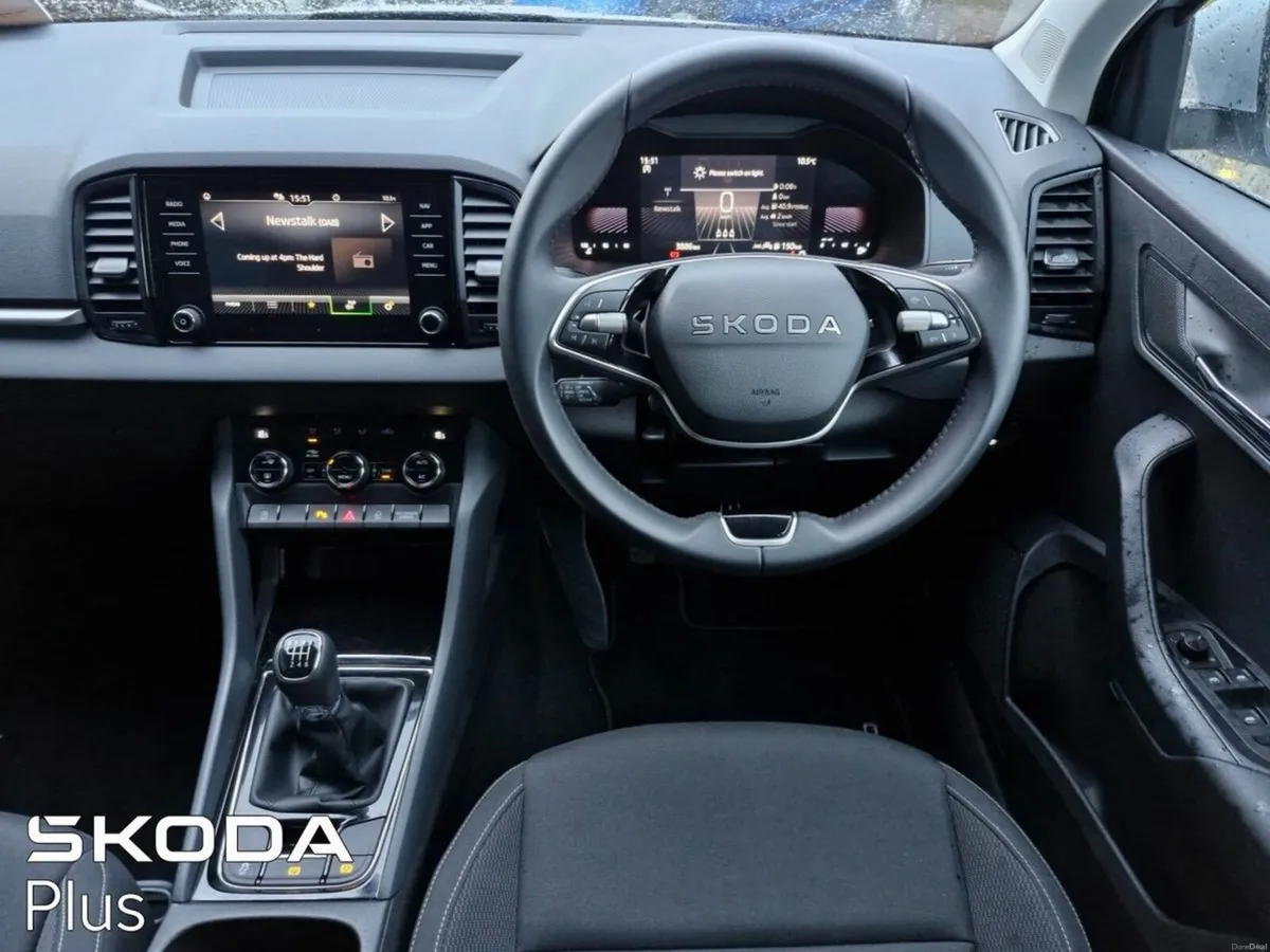 Skoda Karoq SELECTION 2.0TDI 115HP - Image 2