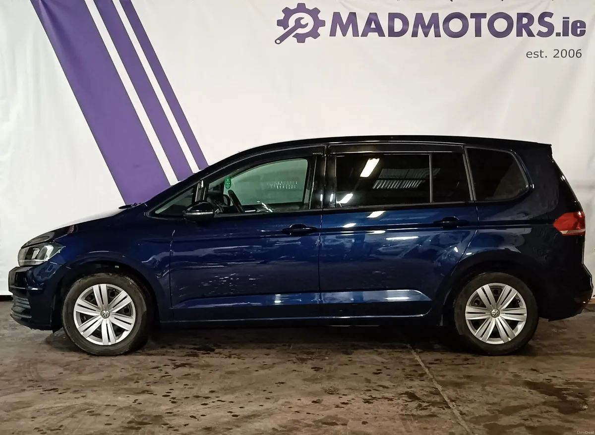 162 VW Touran (2yr Warranty) 1.4 TSI Auto *7 Seat* - Image 4