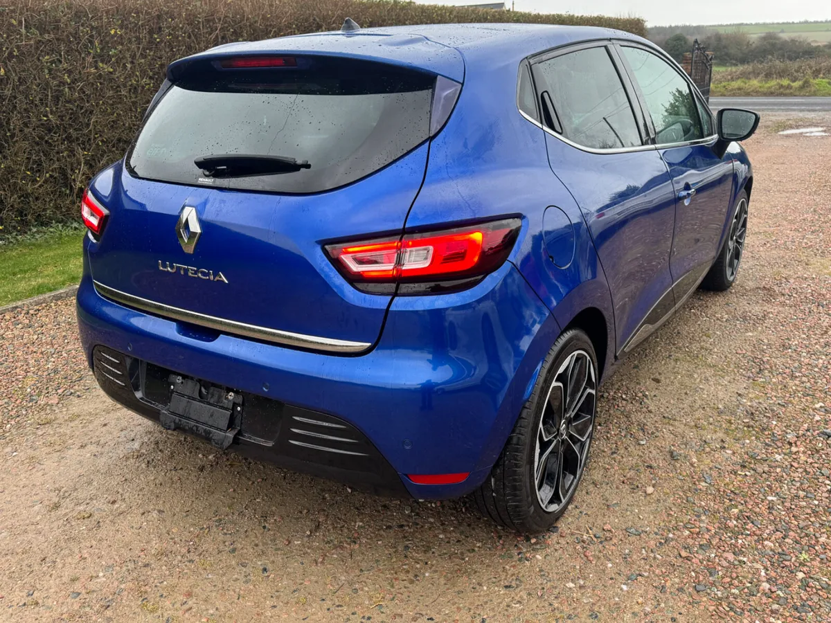 171 Renault Clio Lutecia Edition - Image 4