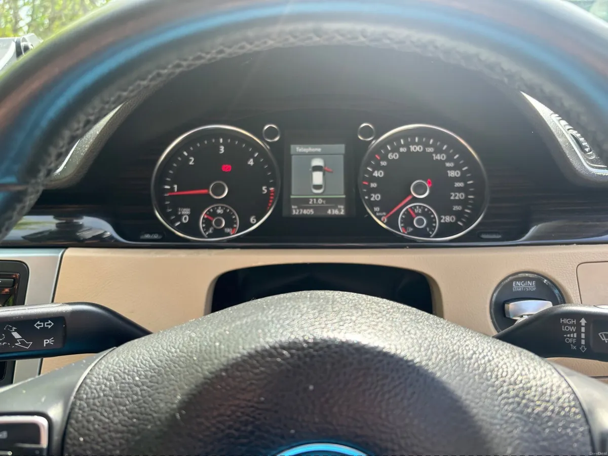 Volkswagen CC 2013 - Image 1