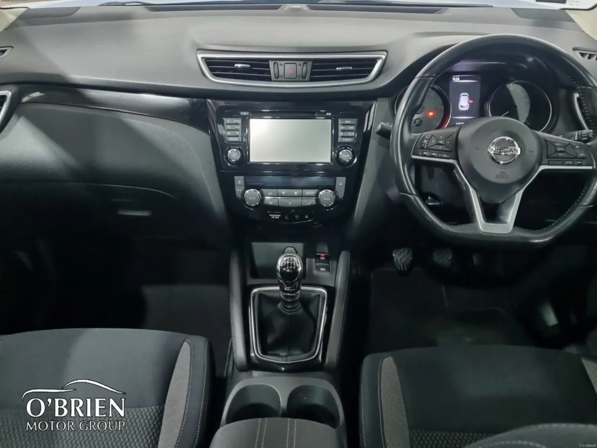 Nissan Qashqai 1.5 DSL SV - Image 2