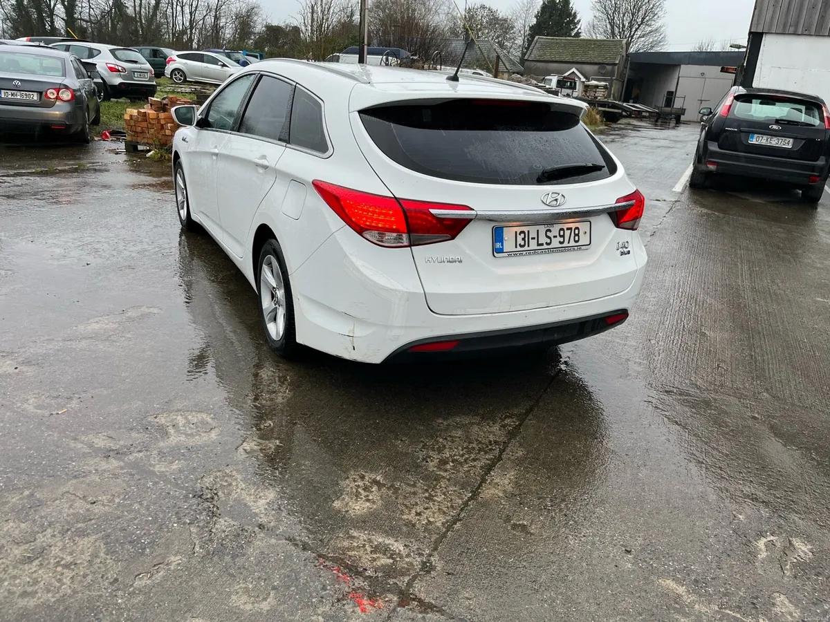 Hyundai I40 wagon estate - Image 4
