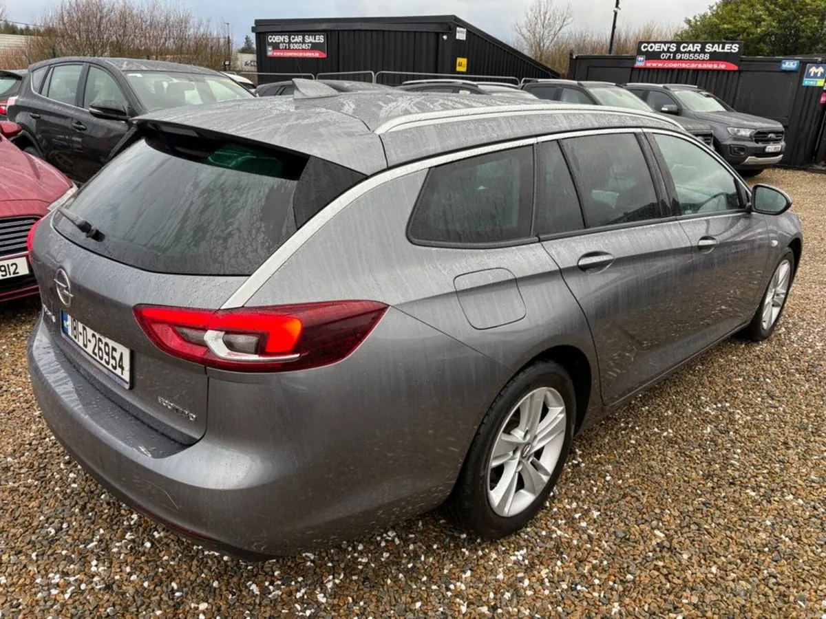 Opel Insignia 1.6 CDTi 136 SRi Sports Tourer - Image 3