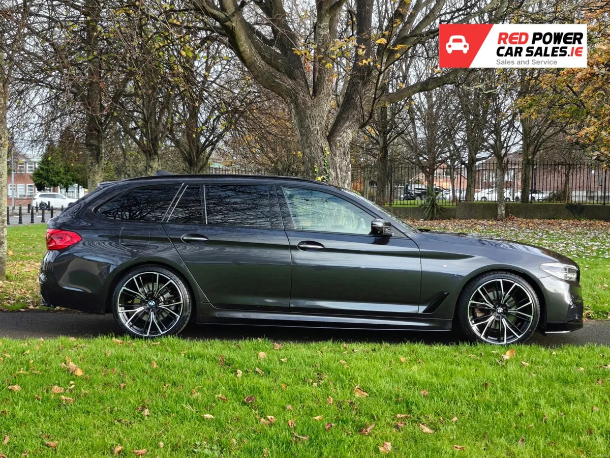 BMW 5-Series 523D M-SPORT TOURING 2.0 DIESEL AUTO - Image 2