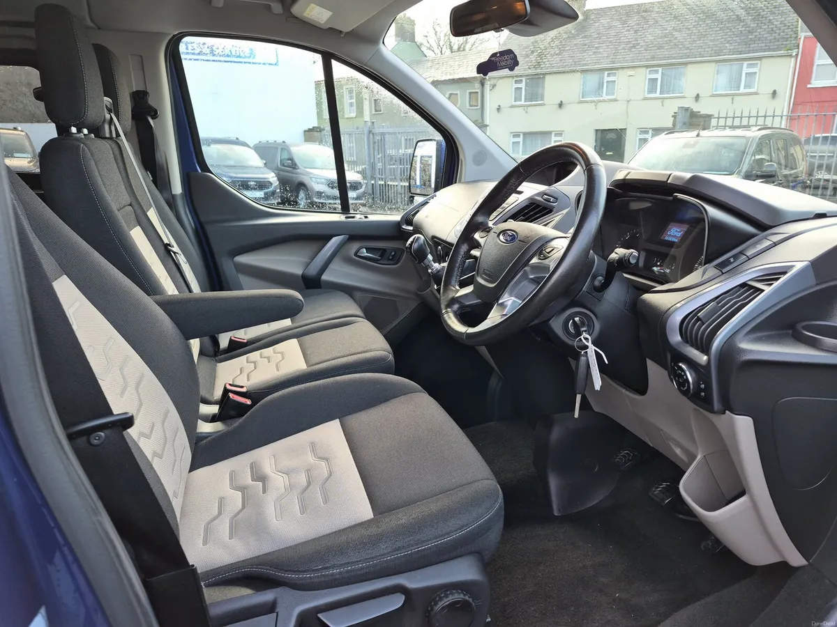 Ford Tourneo Custom Wheelchair Access - Image 6