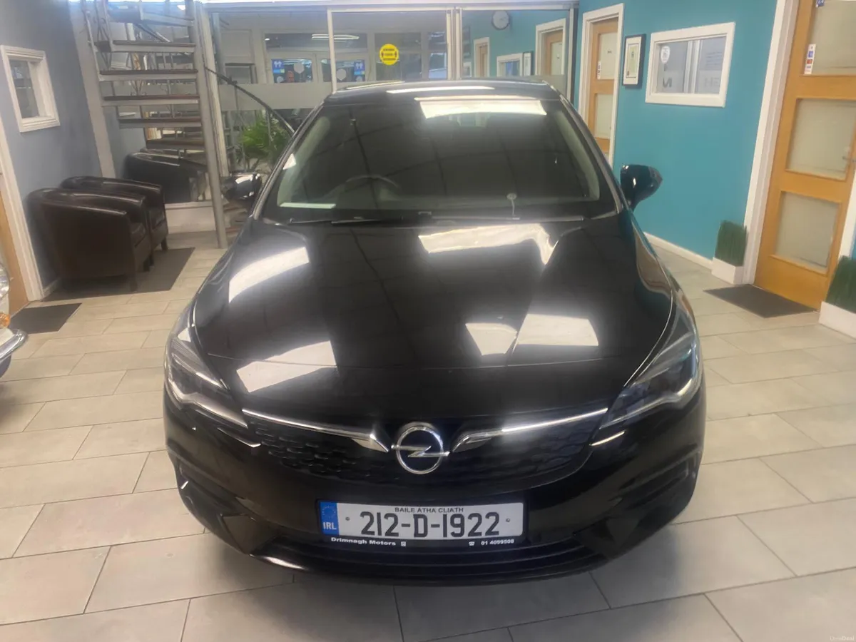 Opel Astra Diesel 2021 - Image 3