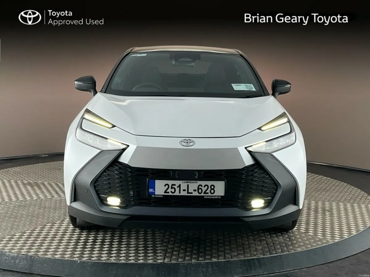 Toyota C-HR HYBRID SPORT+ - Image 5